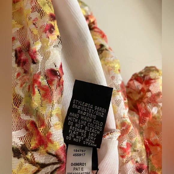 Women’s Lace Floral Casual Blouse Size S - Picture 10 of 11